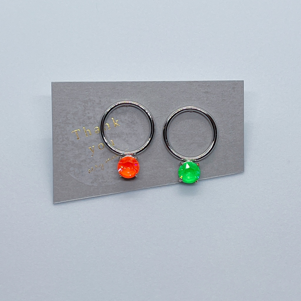 勝デ Circle ピアス