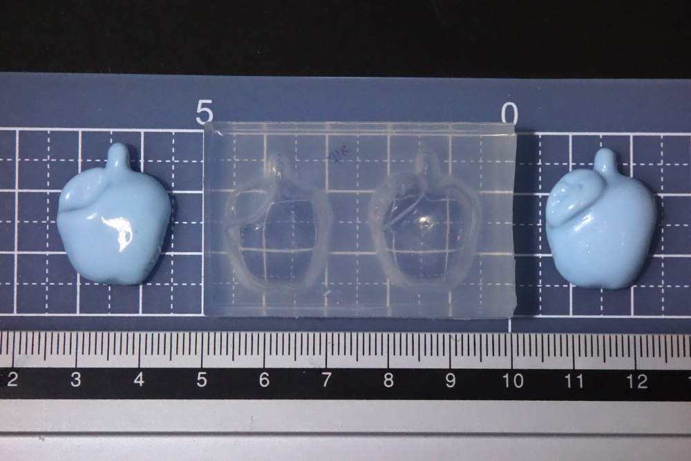 葉っぱ付き&かじりかけの林檎モールド /G02