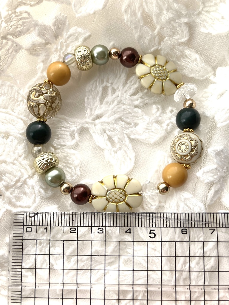 尾月ブレスレット