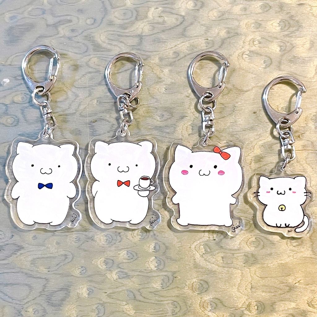 人間っぽい猫「おちょう🎀」アクリルキーホルダー(ノーマルver)