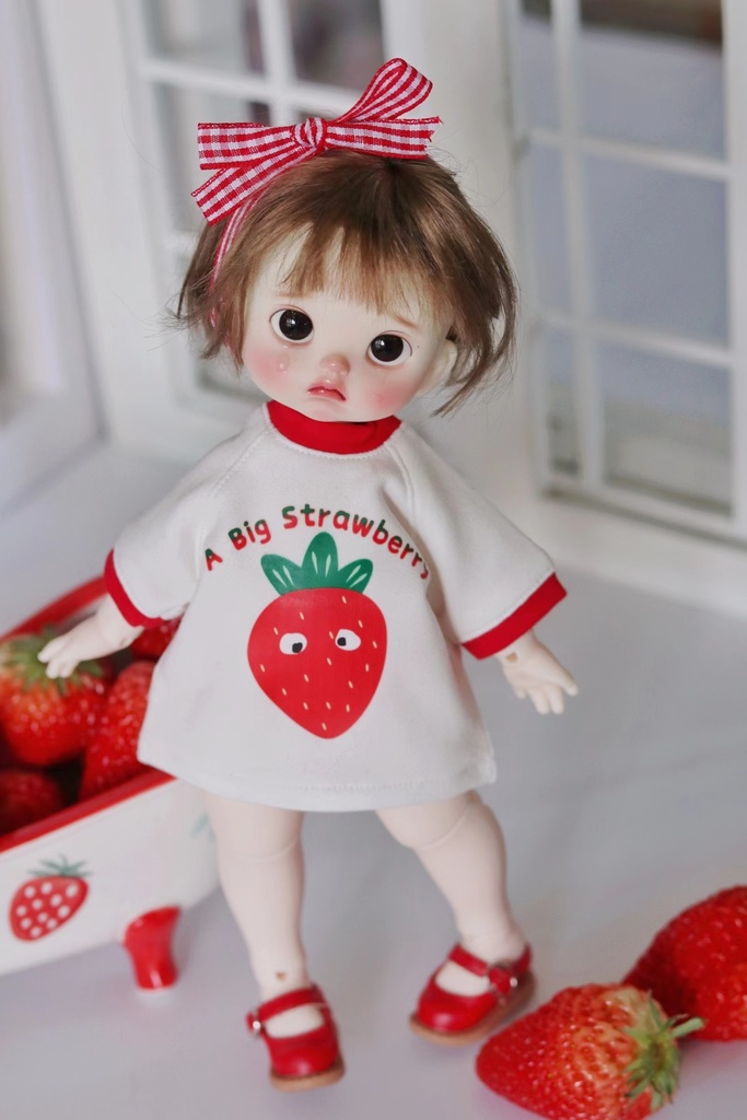 【カカ星球】【1/6,1/4】ドール服 イチゴTシャツ(取寄せ)