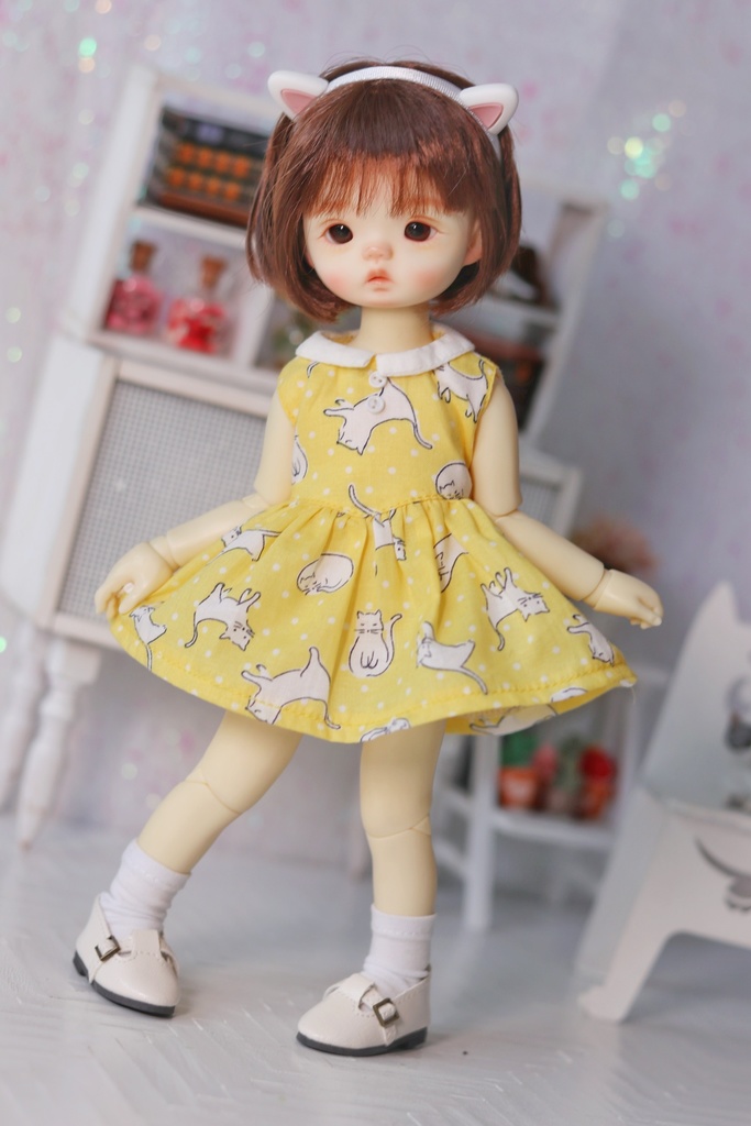 【カカ星球】【1/6】ドール服 猫柄ワンピース