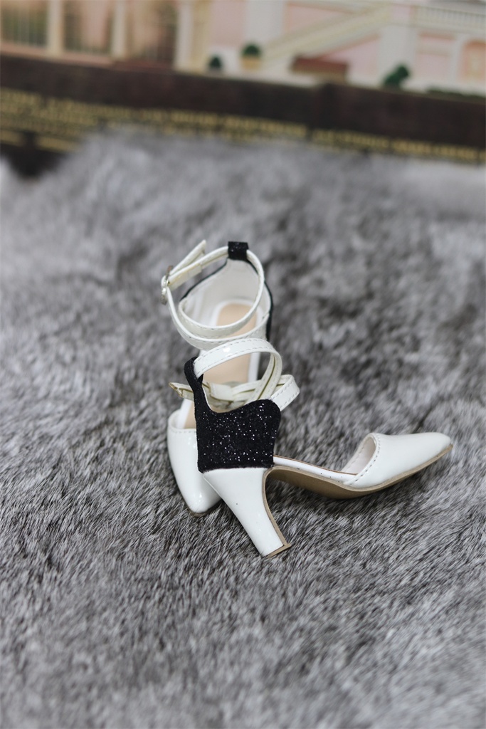 【カカ星球】【1/3】ドール靴 ラメハイヒール・クロスベルト