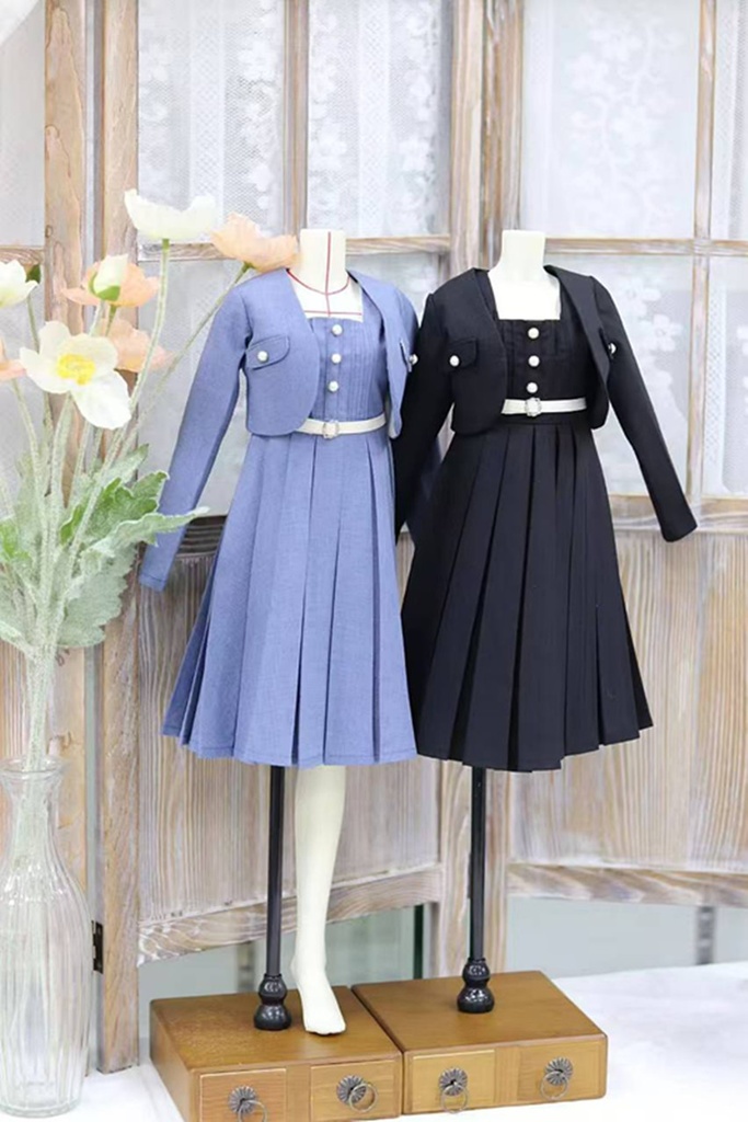 【カカ星球】【1/3】ドール服 ジャケット＆ドレス キャリアスーツ