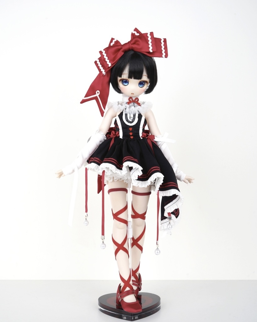 【1/4】ドール服「プレゼント」