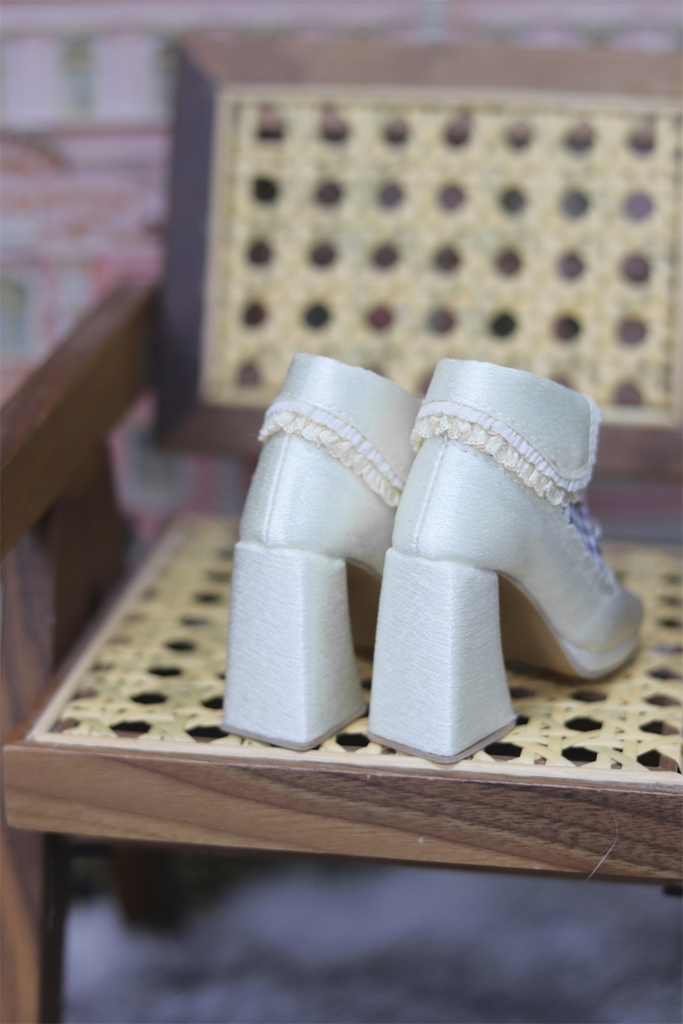 【カカ星球】【1/3】ドール靴 襟付きショートブーツ ギンガムチェック