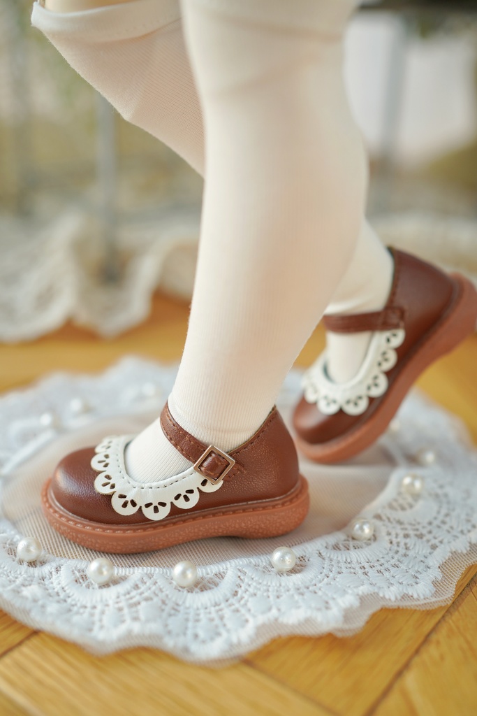 【カカ星球】【1/6,1/4】ドール靴 フラワーレース付ストラップ革靴