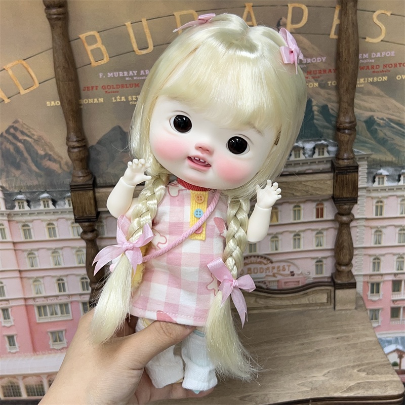 【カカ星球】【7-8,8.5-9,10-11inch】ドールウィッグ リボン付きおさげボブ(取寄せ)