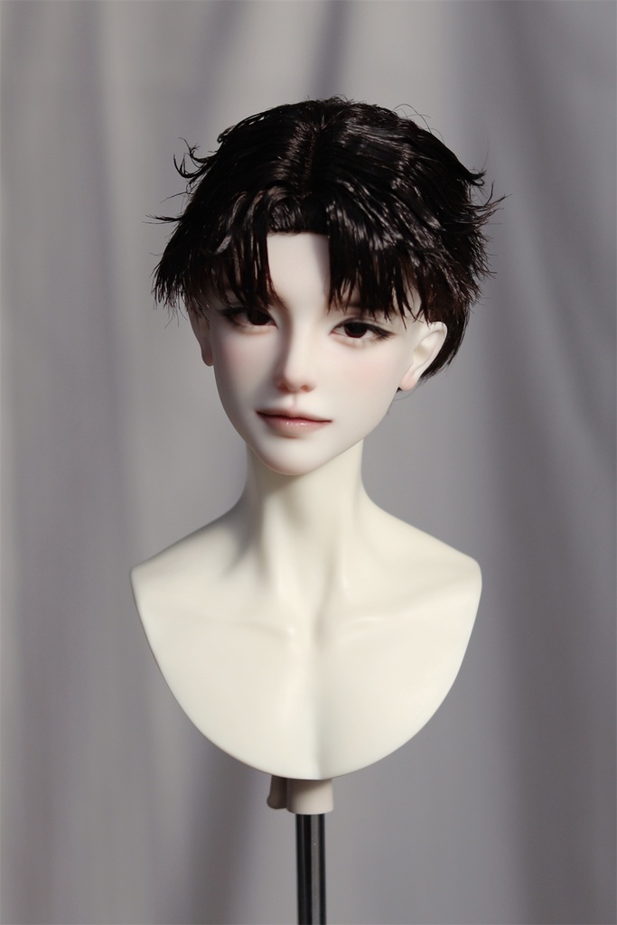 【カカ星球】【7-8,8-8.5,8.5-9inch】ドールウィッグ センターパート 外ハネ(取寄せ)