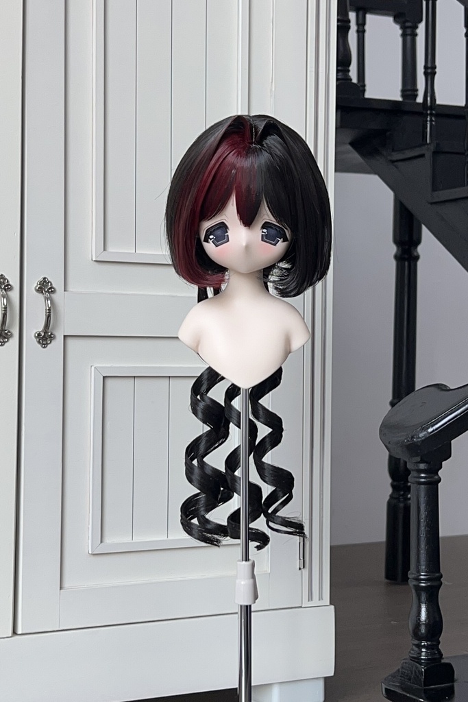 【カカ星球】【8.5-9inch】ドールウィッグ ロールおさげボブ 造形ウィッグ