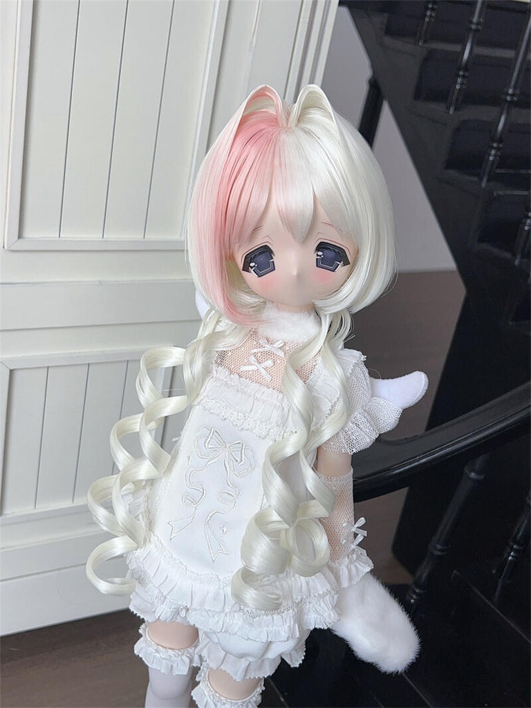 【カカ星球】【8.5-9inch】ドールウィッグ ロールおさげボブ 造形ウィッグ