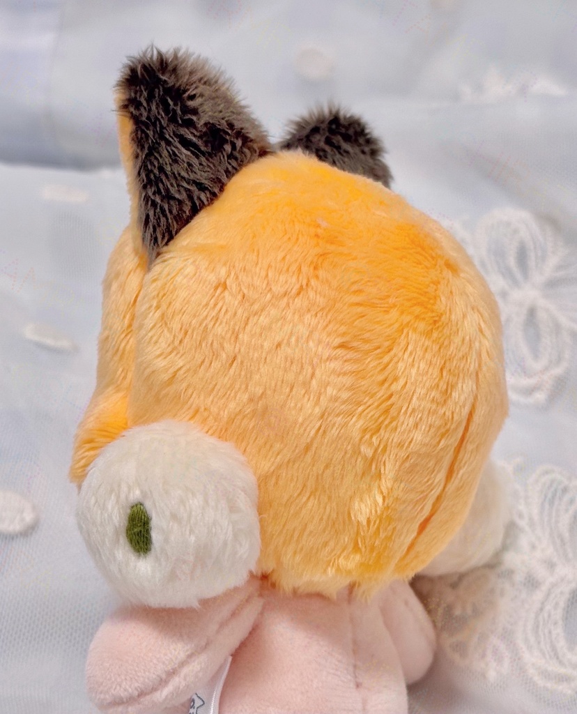 かぼちゃチーズケーキきつねのぬいぐるみ