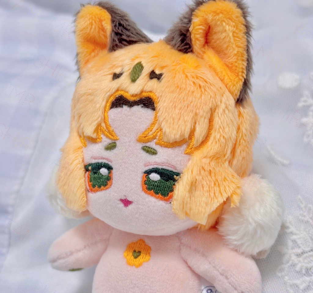 かぼちゃチーズケーキきつねのぬいぐるみ