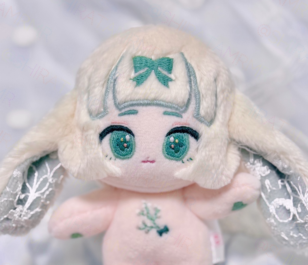 カスミソウうさぎのぬいぐるみ