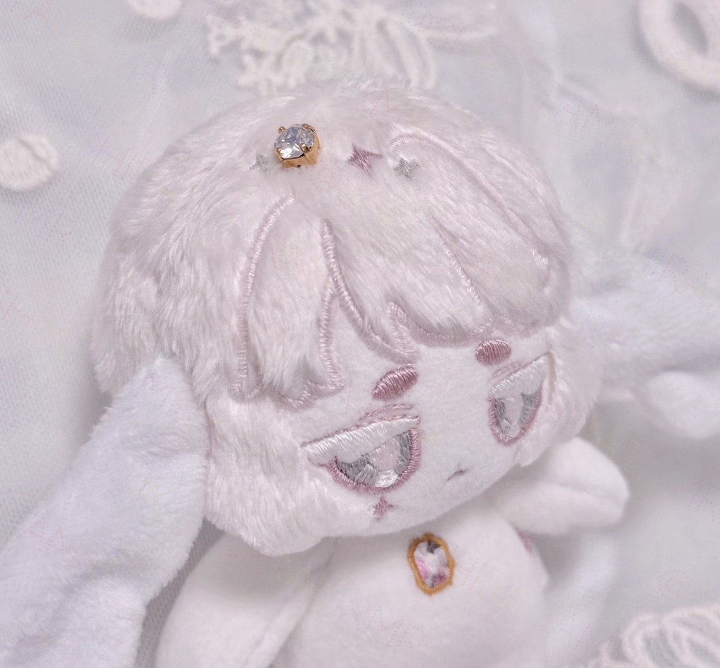 ダイヤモンド天使のぬいぐるみ