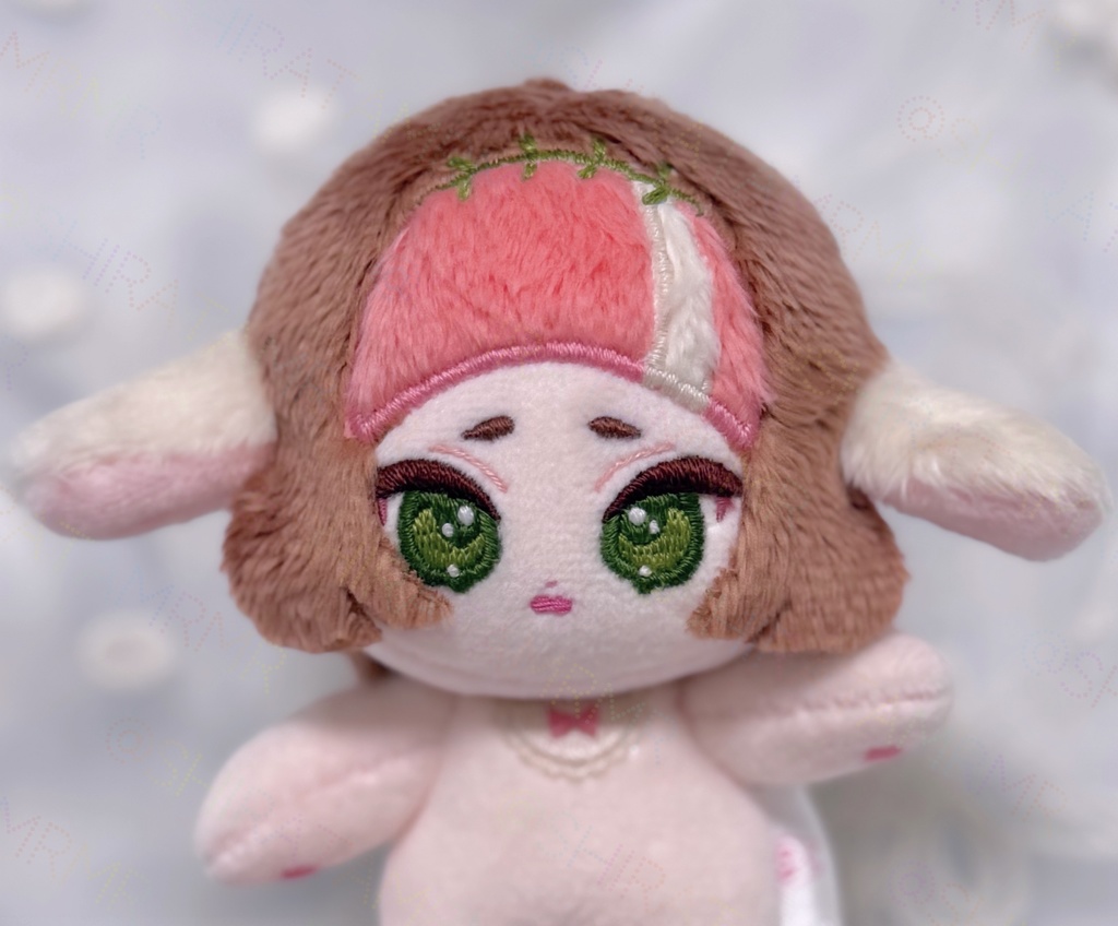 ローストラムのぬいぐるみ