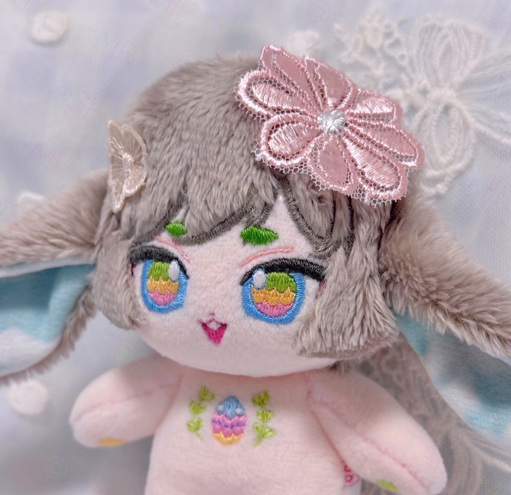 イースターバニーのぬいぐるみ