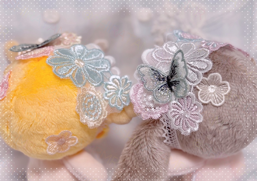 イースターバニーのぬいぐるみ