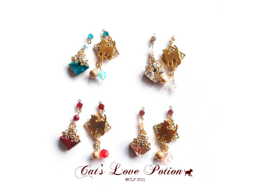 猫 和 ピアス イヤリング 花かけら 和風 ねこ Cat's Love Potion