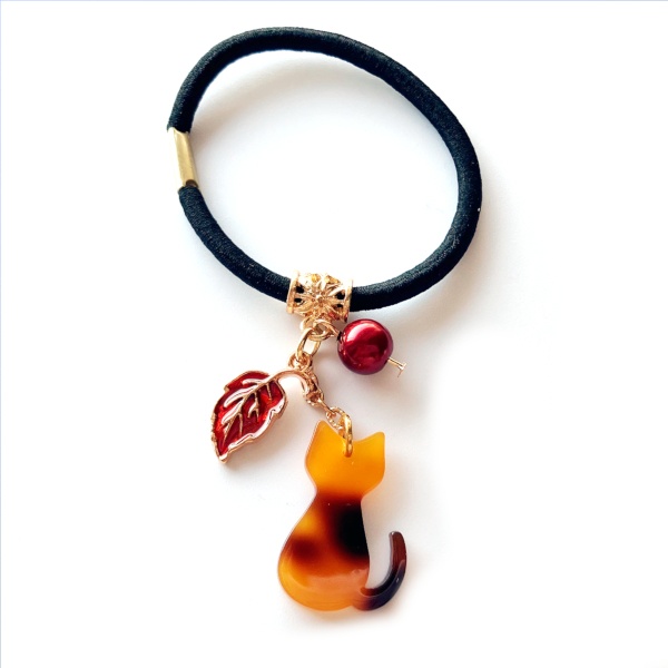 猫 ヘアアクセサリー べっ甲風 秋色猫 落ち葉 ヘアピン Cat's Love Potion