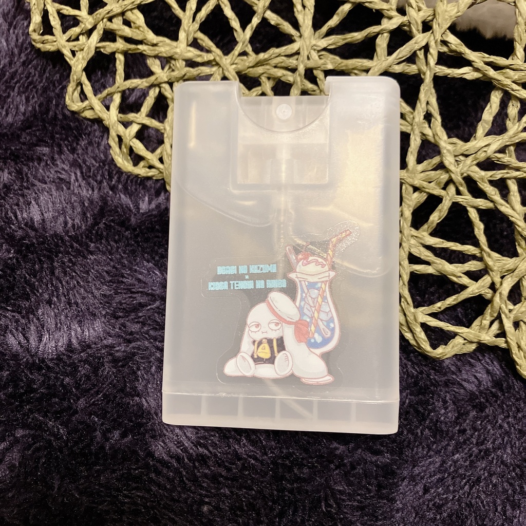 うさぎのかずま カード型消毒スプレーケース