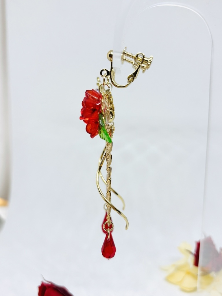 非公式 怪獣8号 日比野カフカ モチーフ イヤリング