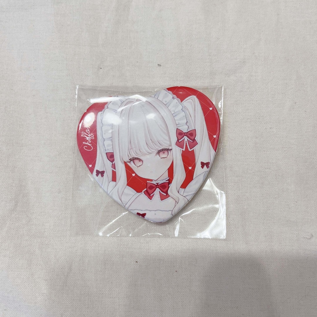 【C105】ハート型缶バッジ いちごちゃん