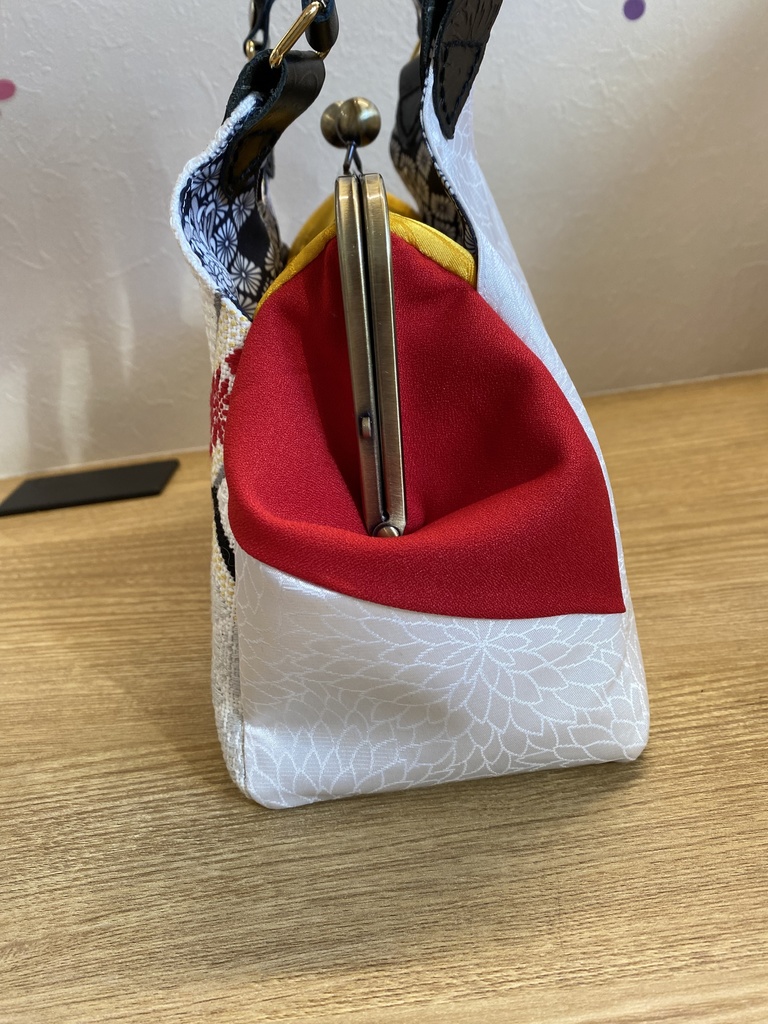 一文字則宗:ハンドバック