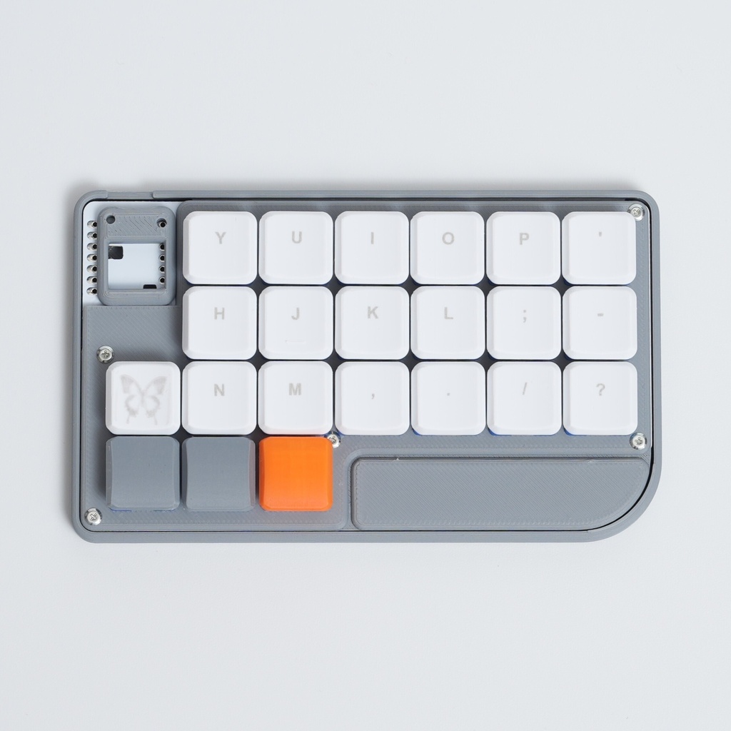 Nickey44 狭ピッチ薄型無線分割キーボード