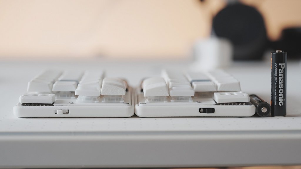 【ケース付き】Nickey 44キー薄型無線分割キーボード