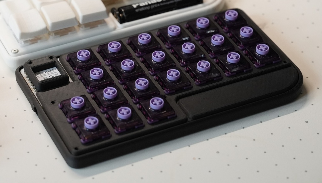 Nickey44 薄型無線分割キーボード