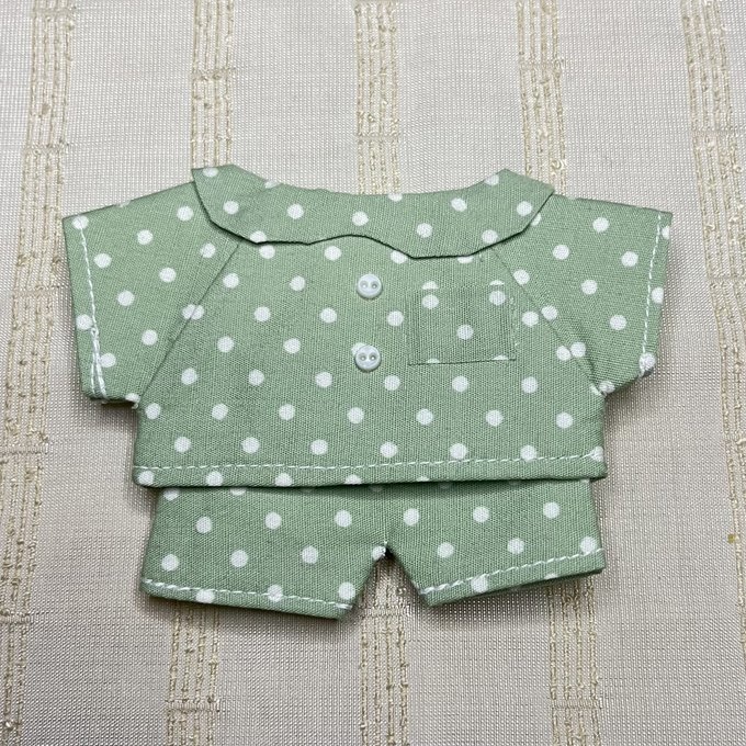 〈プライズ16㎝ぬい〉水玉のパジャマ 上下セット