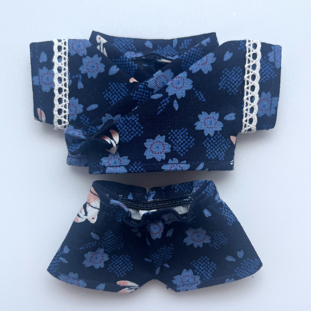 〈プライズ16㎝・無属性10㎝共通〉うさぎ柄の甚平