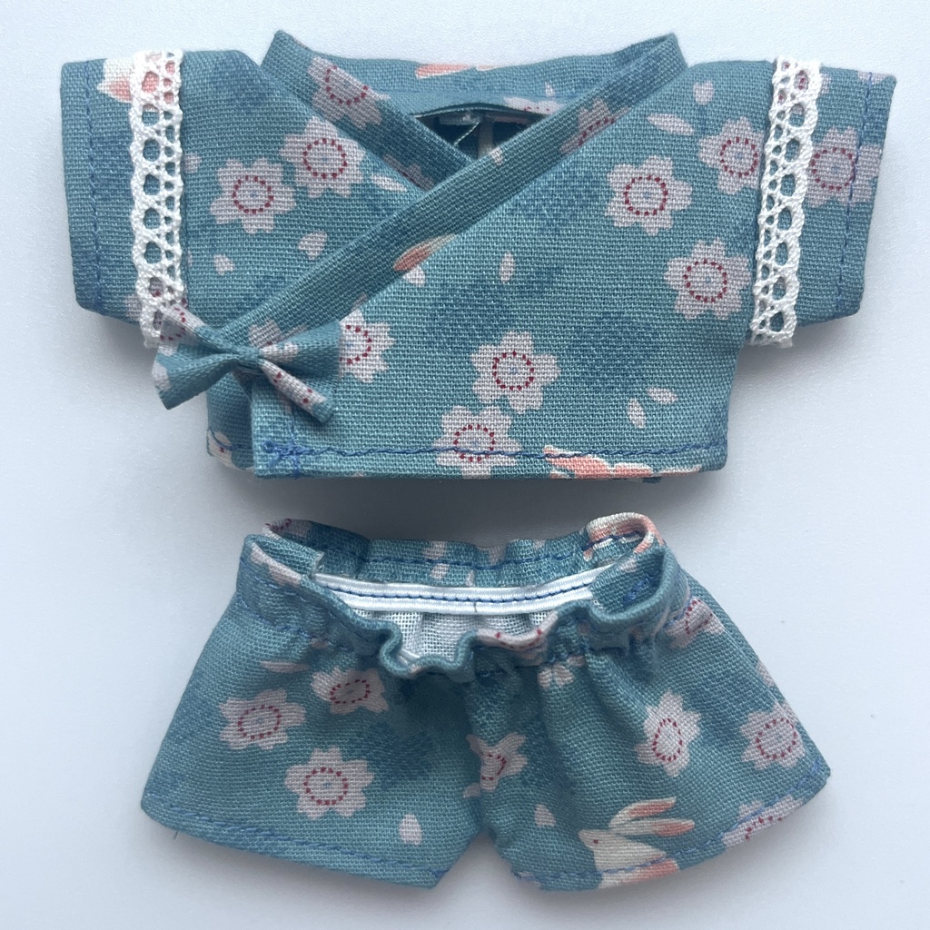 〈プライズ16㎝・無属性10㎝共通〉うさぎ柄の甚平