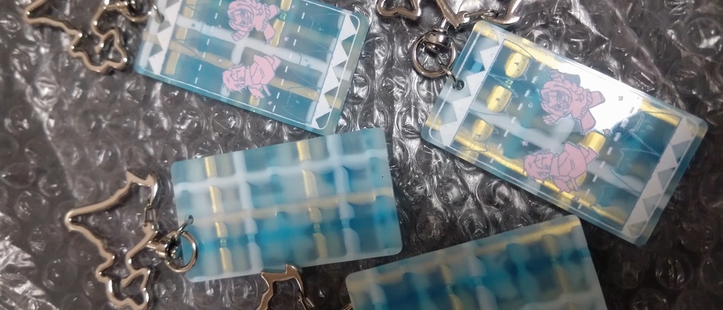 歳勇オバセムるんるんアクキー