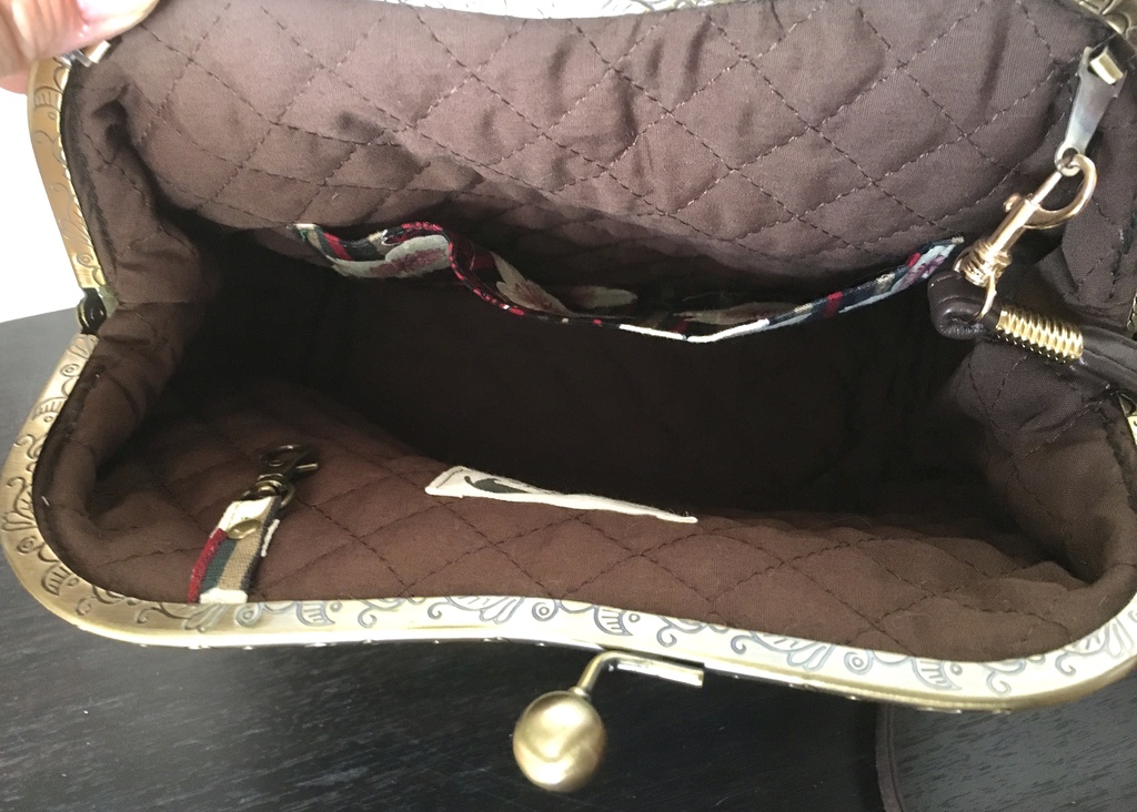 ちょこっとお出かけがま口バッグ