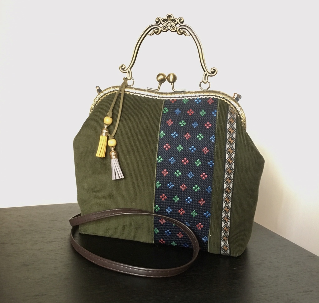 ちょこっとお出かけがま口バッグ