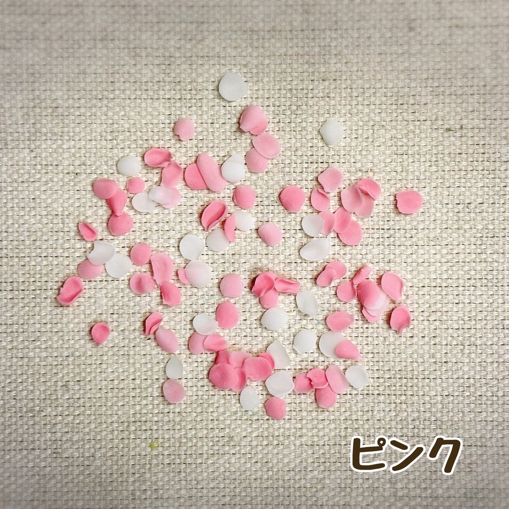 フラワーシャワー用花びらたち