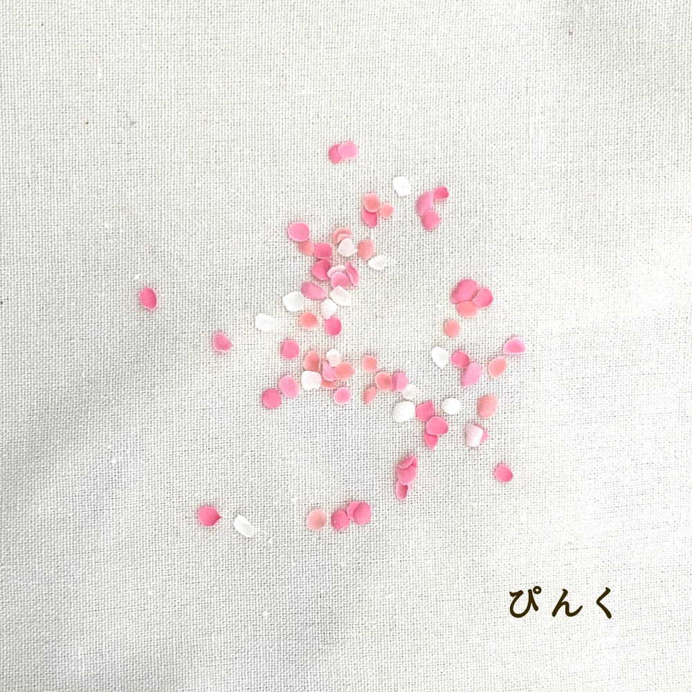 フラワーシャワー用花びらたち
