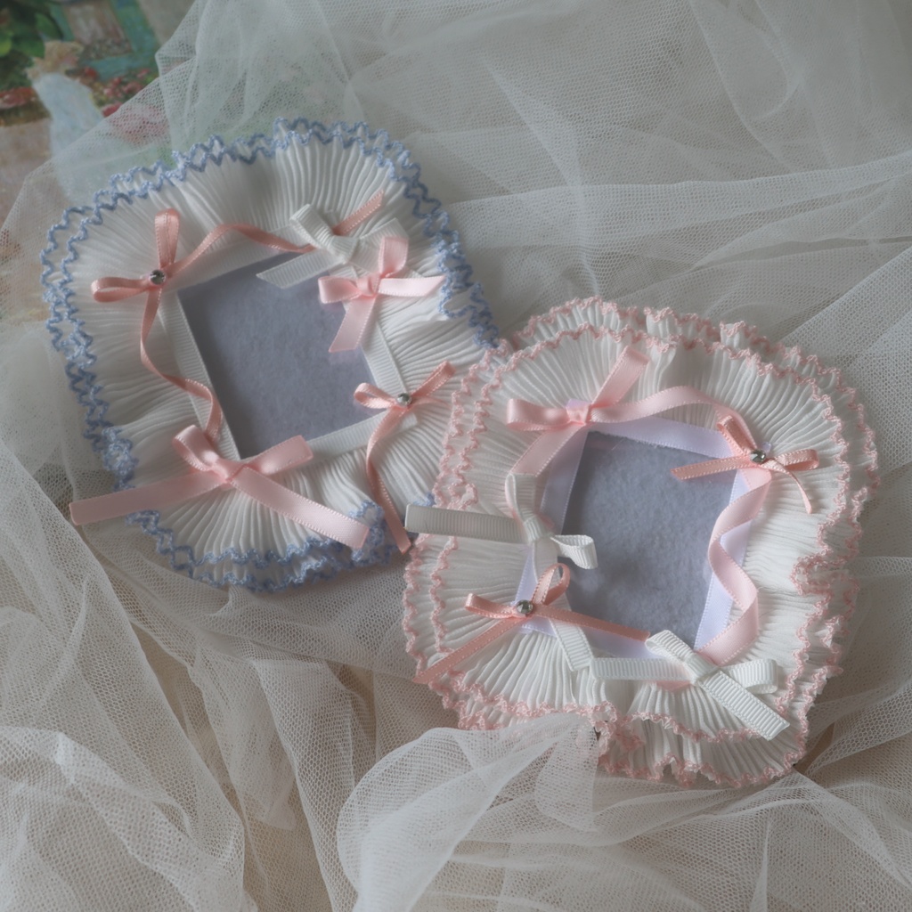 硬質ケースデコB8サイズ　ステッチフリルのパステルデコ