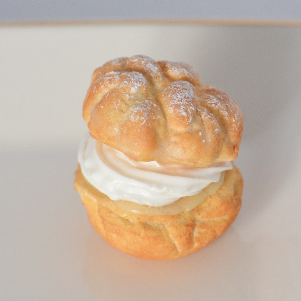 シュークリーム