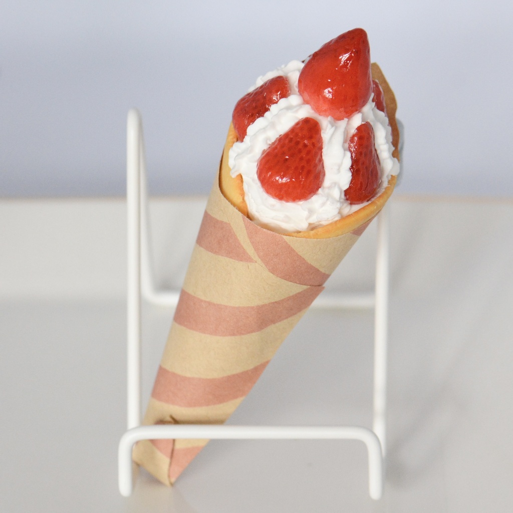 ストロベリークレープ
