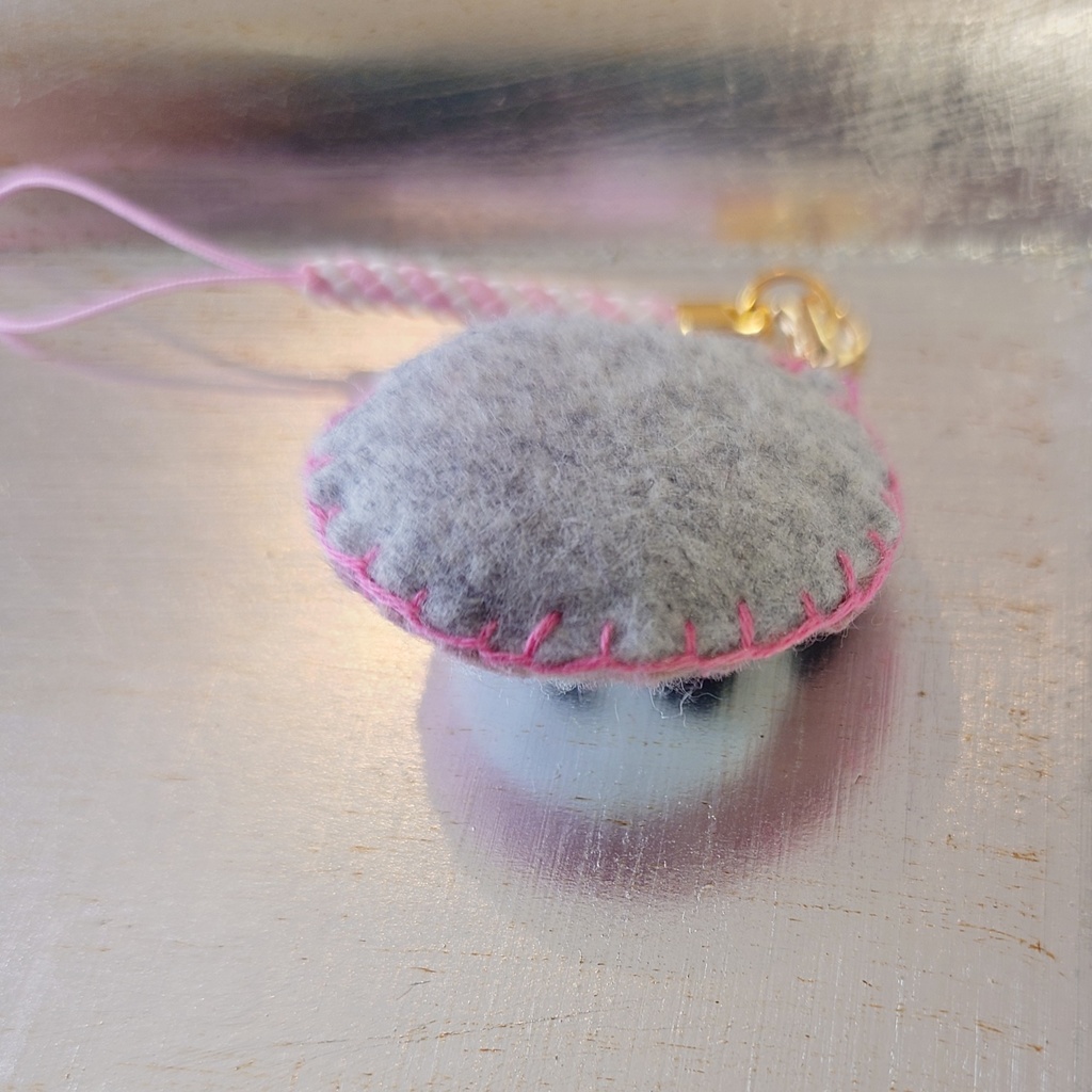 パンダのフェルトマスコットキーホルダー【ピンク】