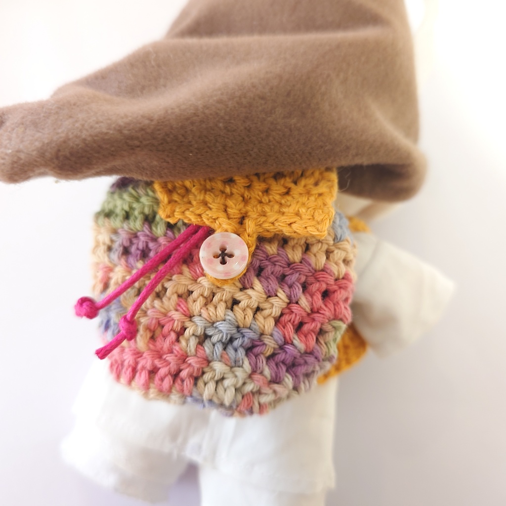 手編みぬいリュック/人偶背包/mochila para muñeca