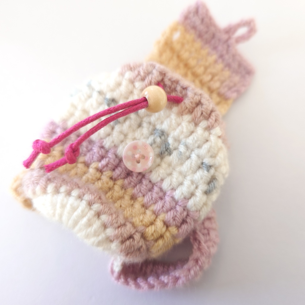 手編みぬいリュック/玩偶背包/mochila para muñecas