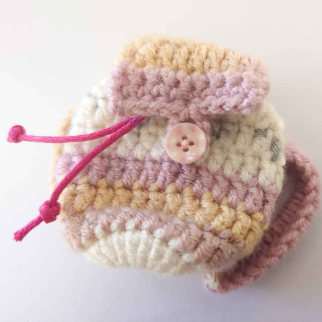 手編みぬいリュック/玩偶背包/mochila para muñecas