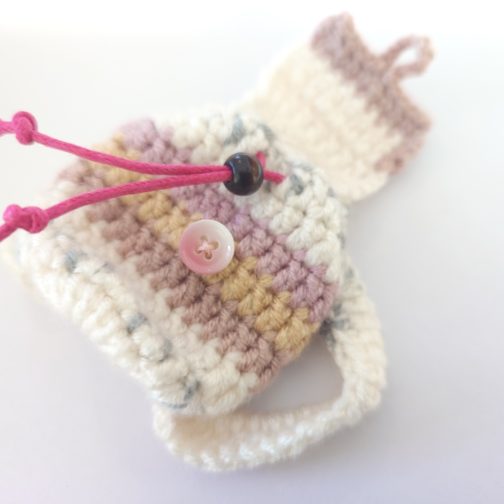 手編みぬいリュック/玩偶背包/mochila para muñecas