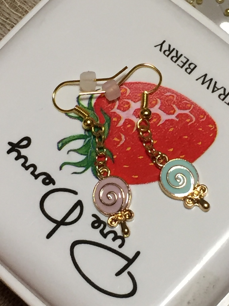 新荒イメージ キャンディのピアス