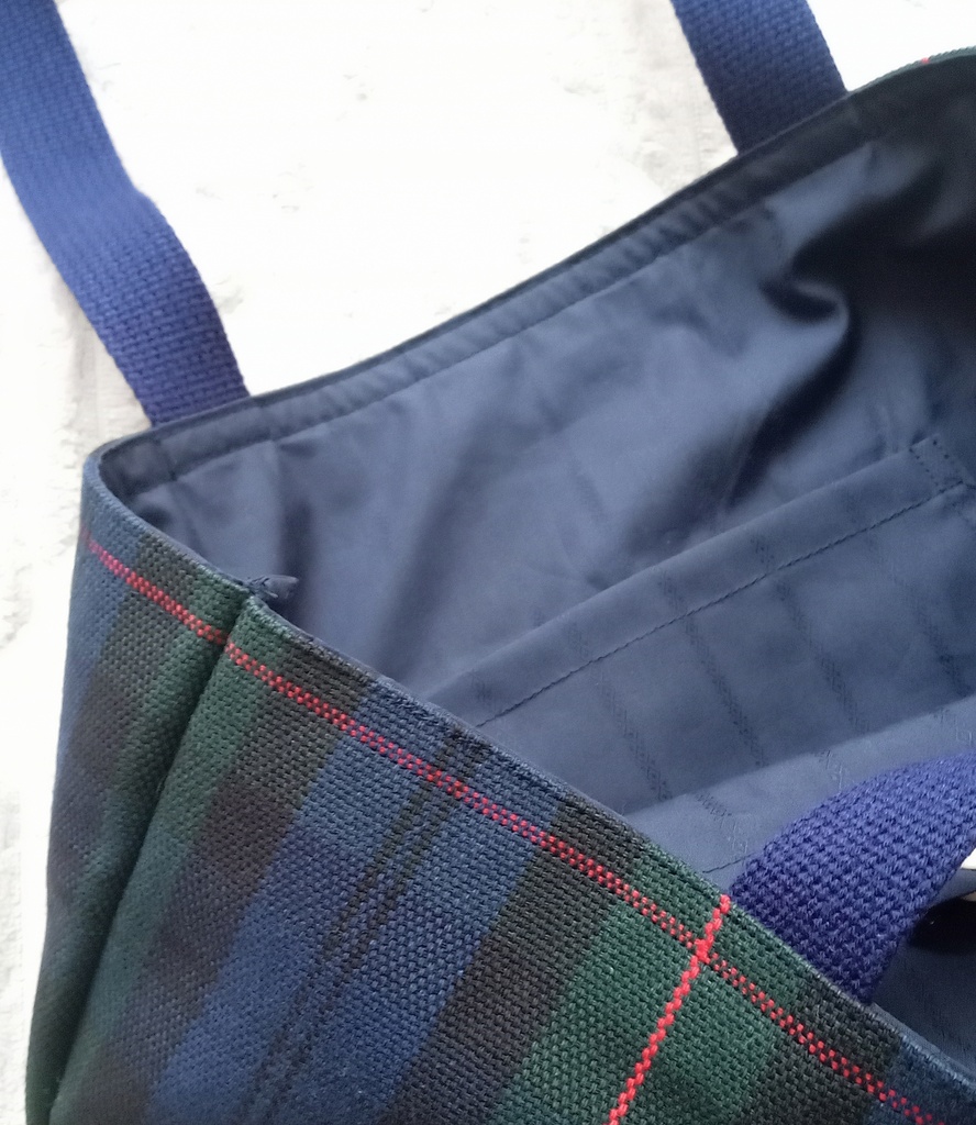 シンプルトートバッグ