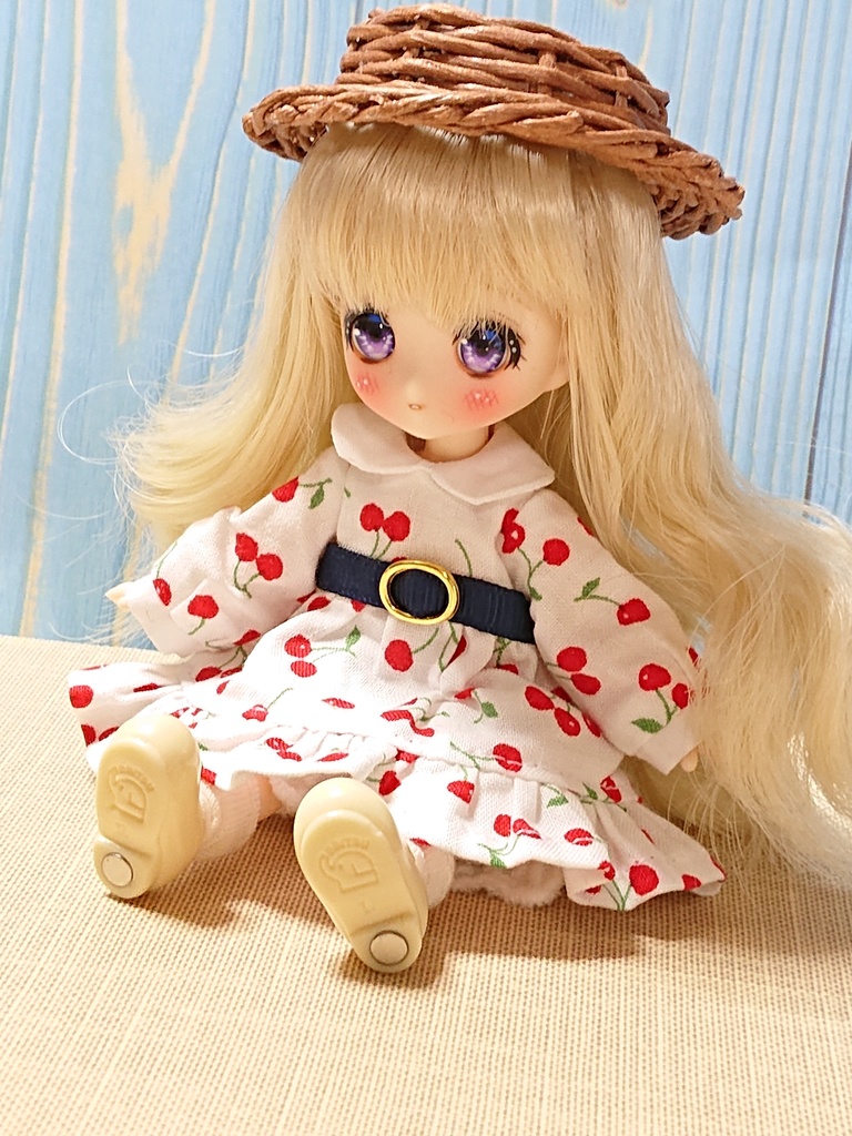 オビツ11サイズアウトフィット チェリー柄ワンピース